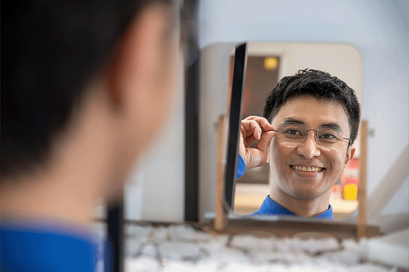 What to Expect with Your New Prescription Eyeglasses?